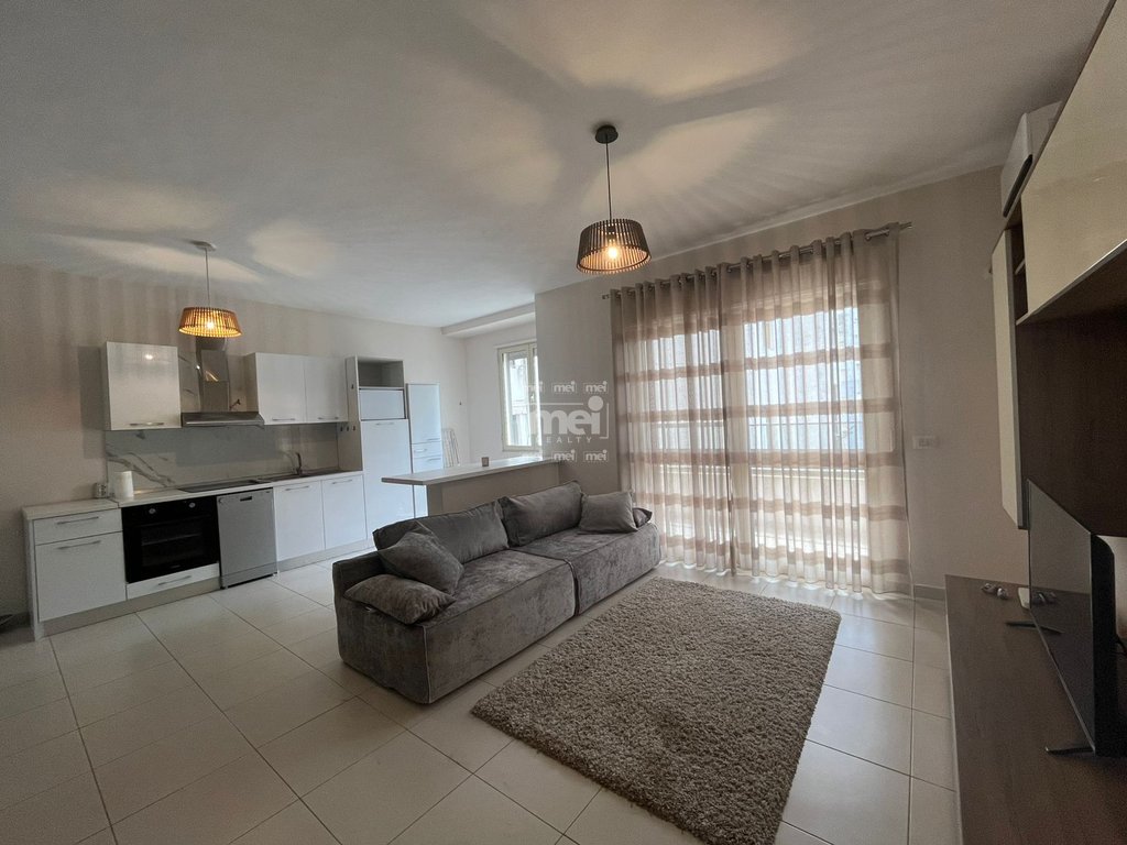 Zu mieten super apartment 2+1 an der neuen portstraße mit meerblick!