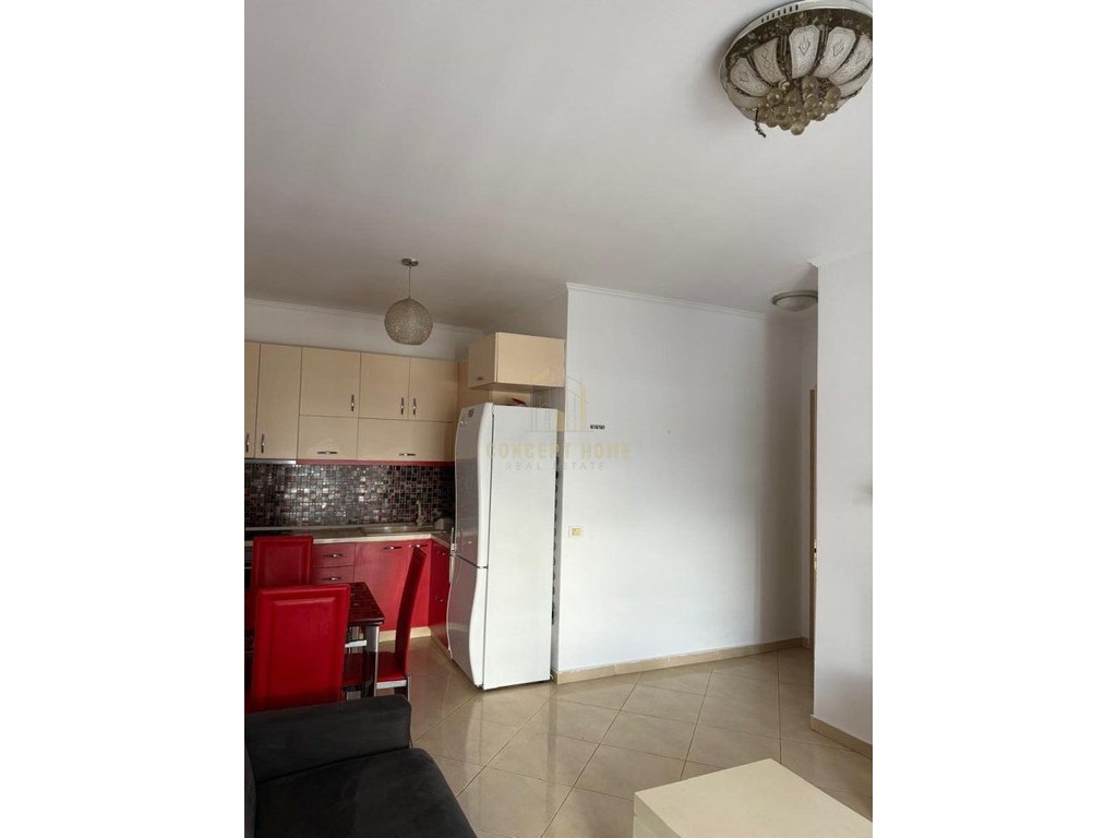 Appartamento 1+1 in affitto ad Astir