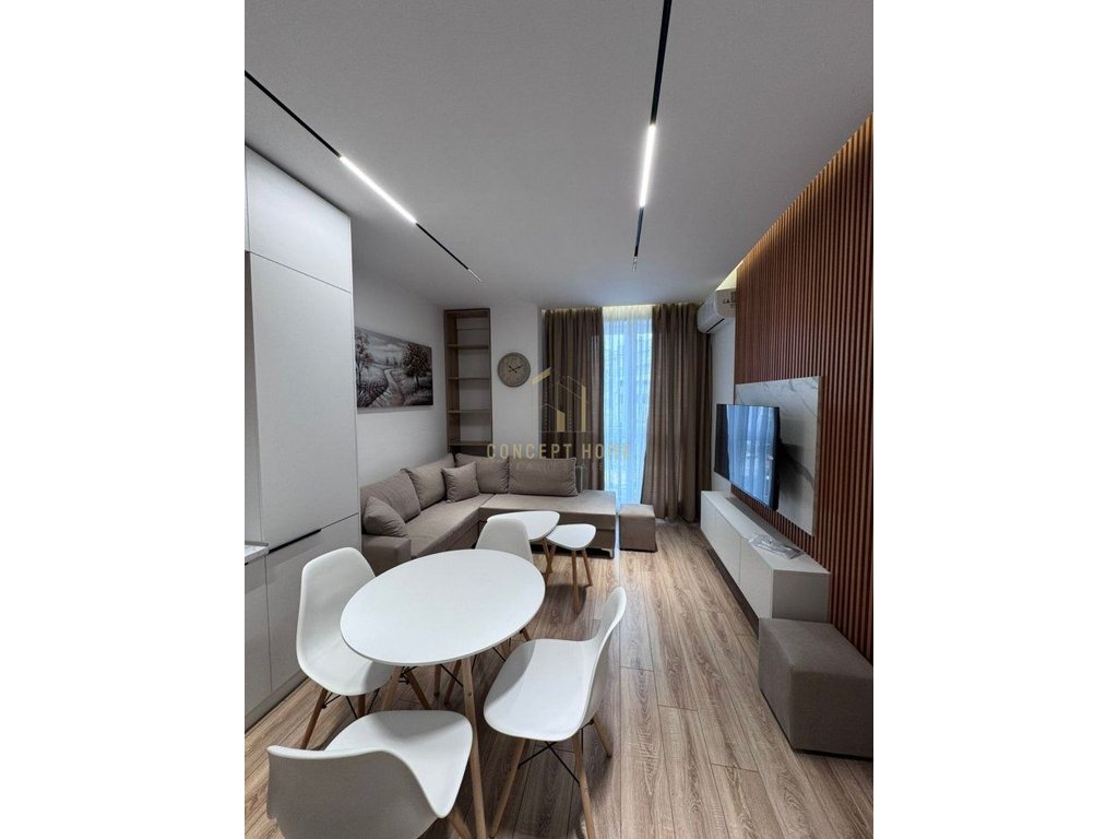 Para alugar: Apartamento 1+1 perto da comuna de paris