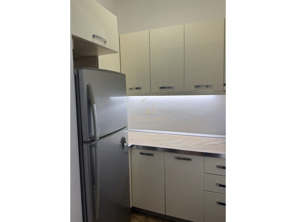 2+1 apartmentgebäude mit aufzug