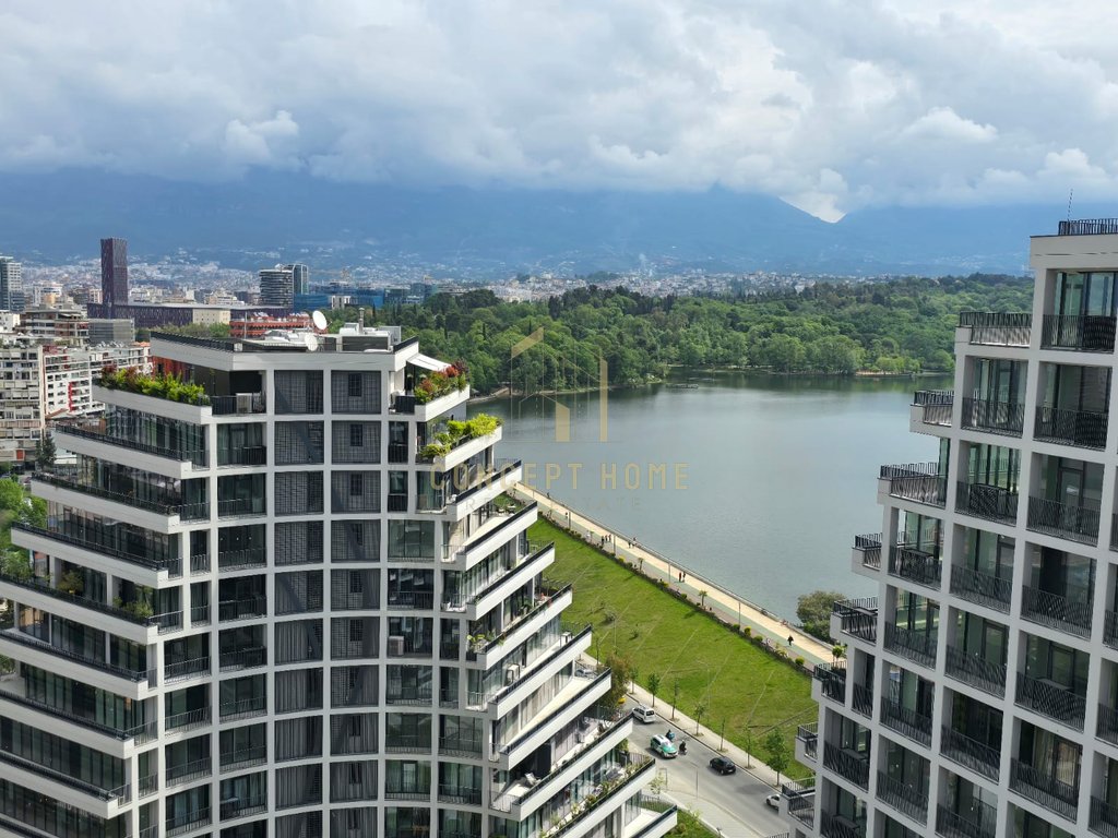 Appartement à vendre près du lac artificiel, vue sur le lac