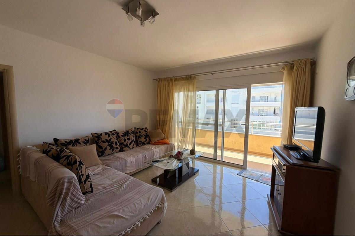 Apartamento 2+1 en venta con vista panorámica al mar, calle mitat hoxha, Sarandë
