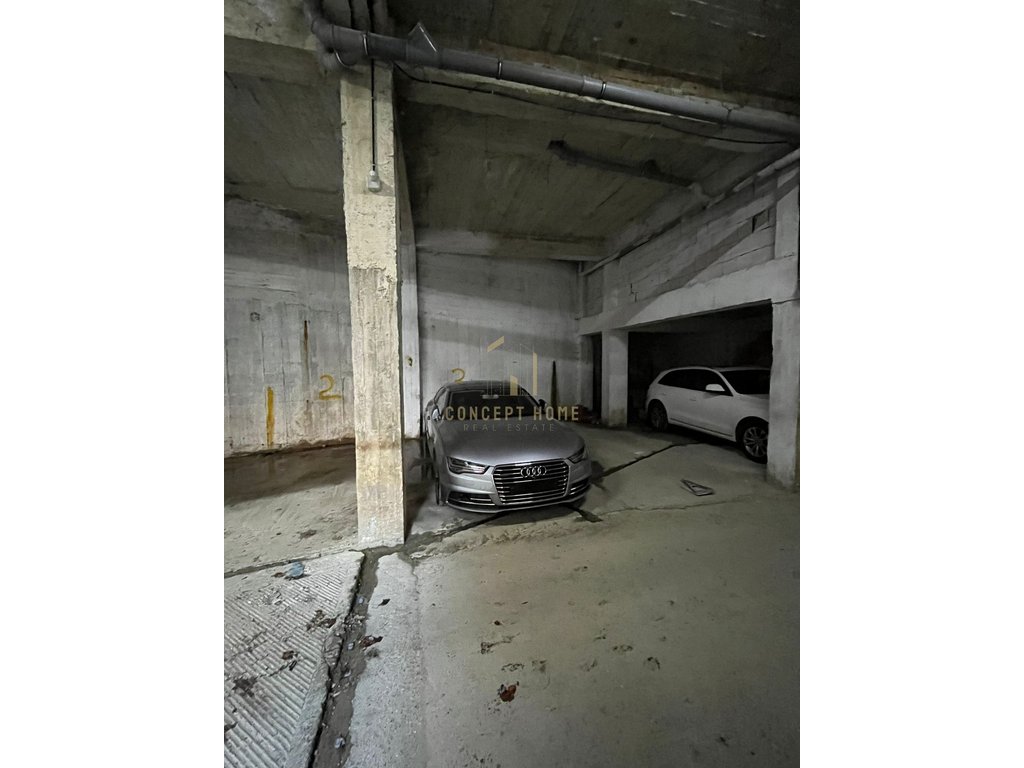 2 poste parcheggio in vendita vicino a kodra e diellit1, Tirana