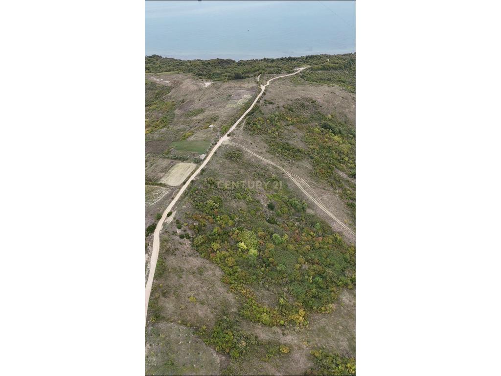Land for sale with sea view at cape rodonit! (2)