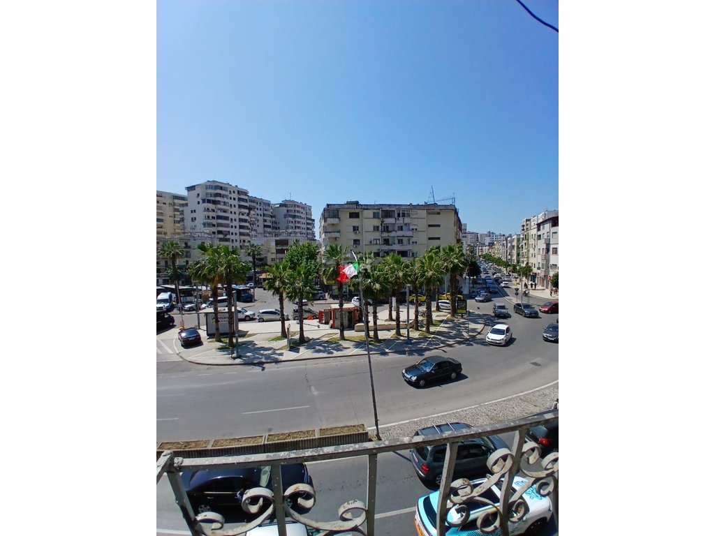 Appartement 2+1 à vendre près de la gare!