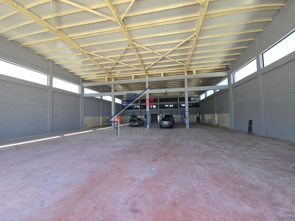 Ura e gjolës, hangar à louer