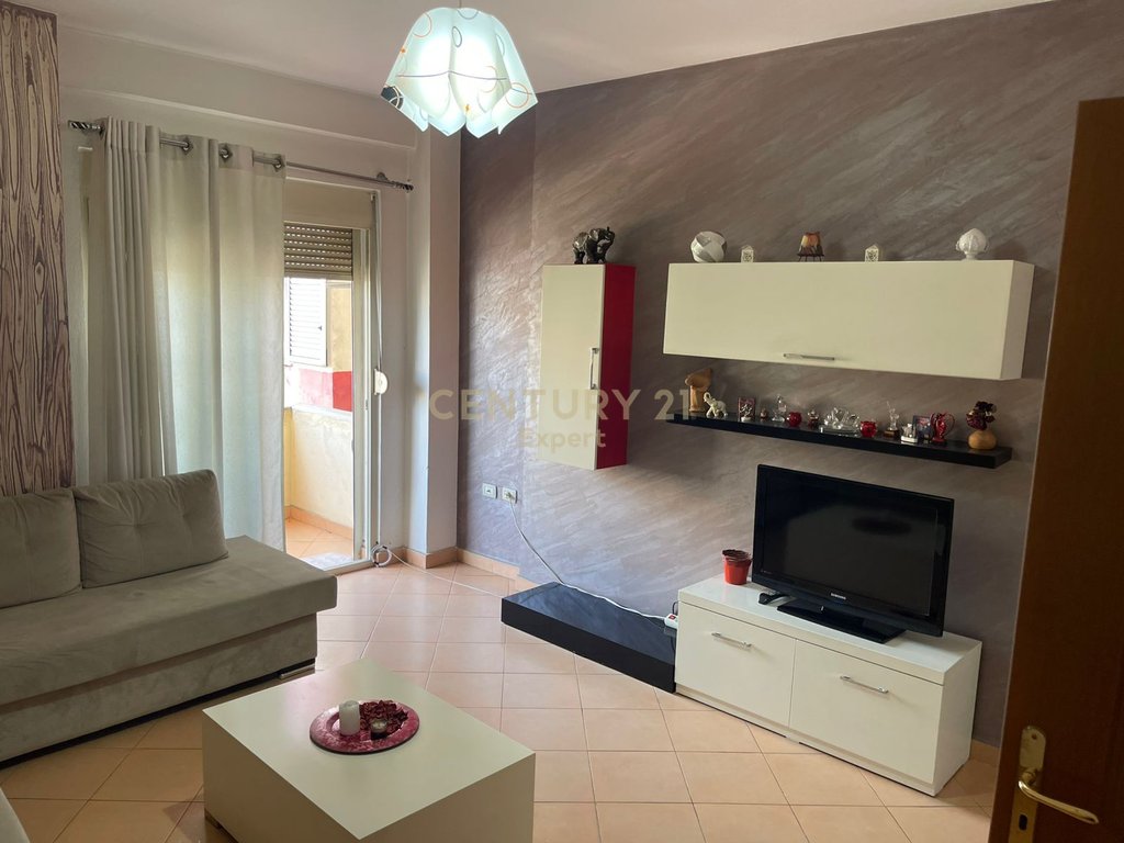 2+1 wohnung zur miete in don bosko!