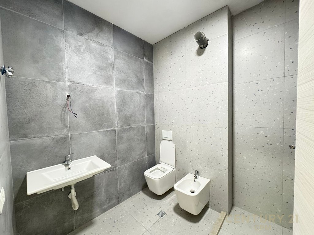 2+1 wohnung zur miete in don bosko!