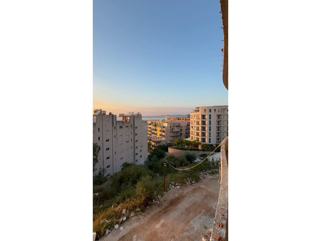 Apartment 1+1 for sale in vlore (uji i ftohte)