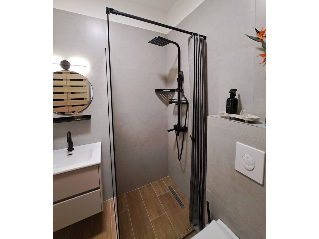 Sarande,jepet me qera apartament 1+1