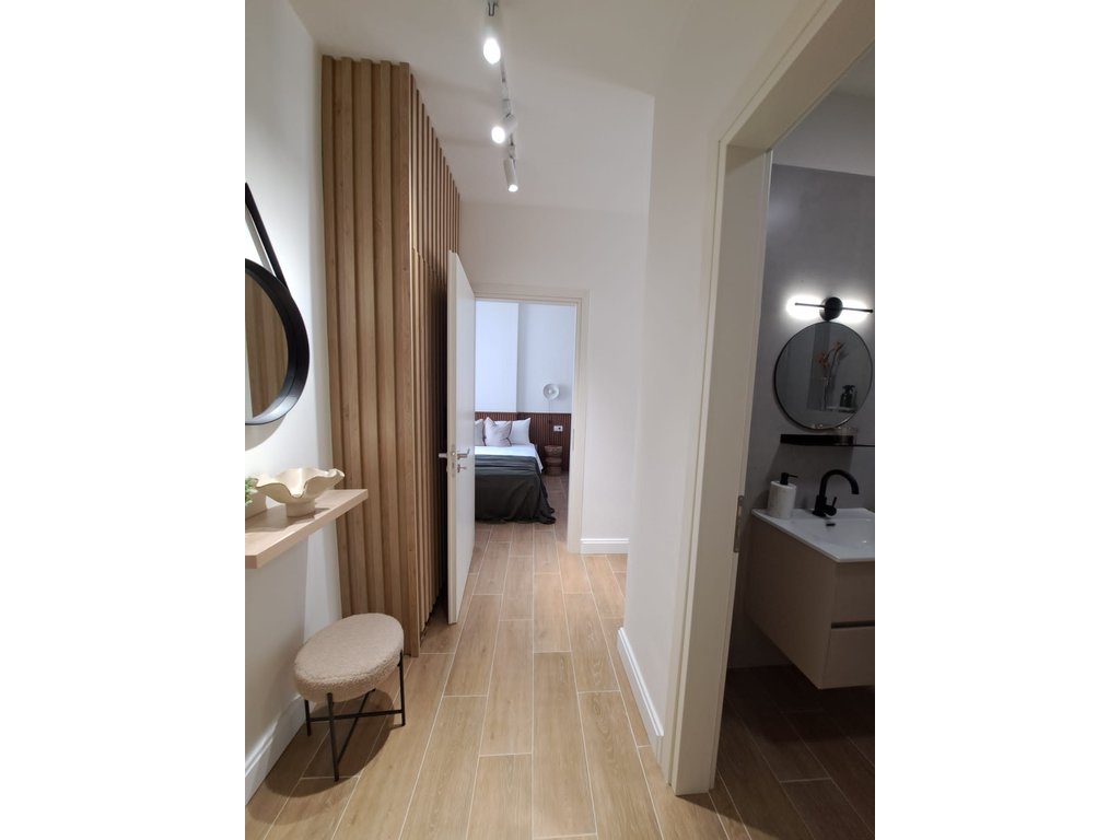 Sarande,jepet me qera apartament 1+1