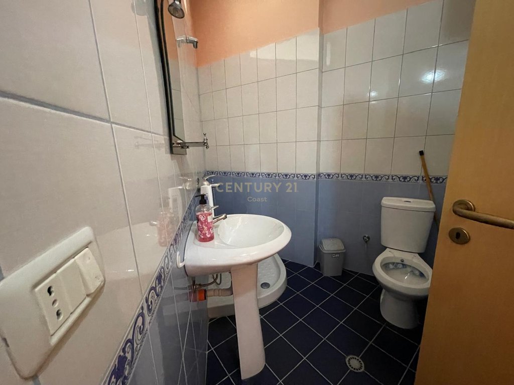Appartement à vendre à orikum, rdc !!!
