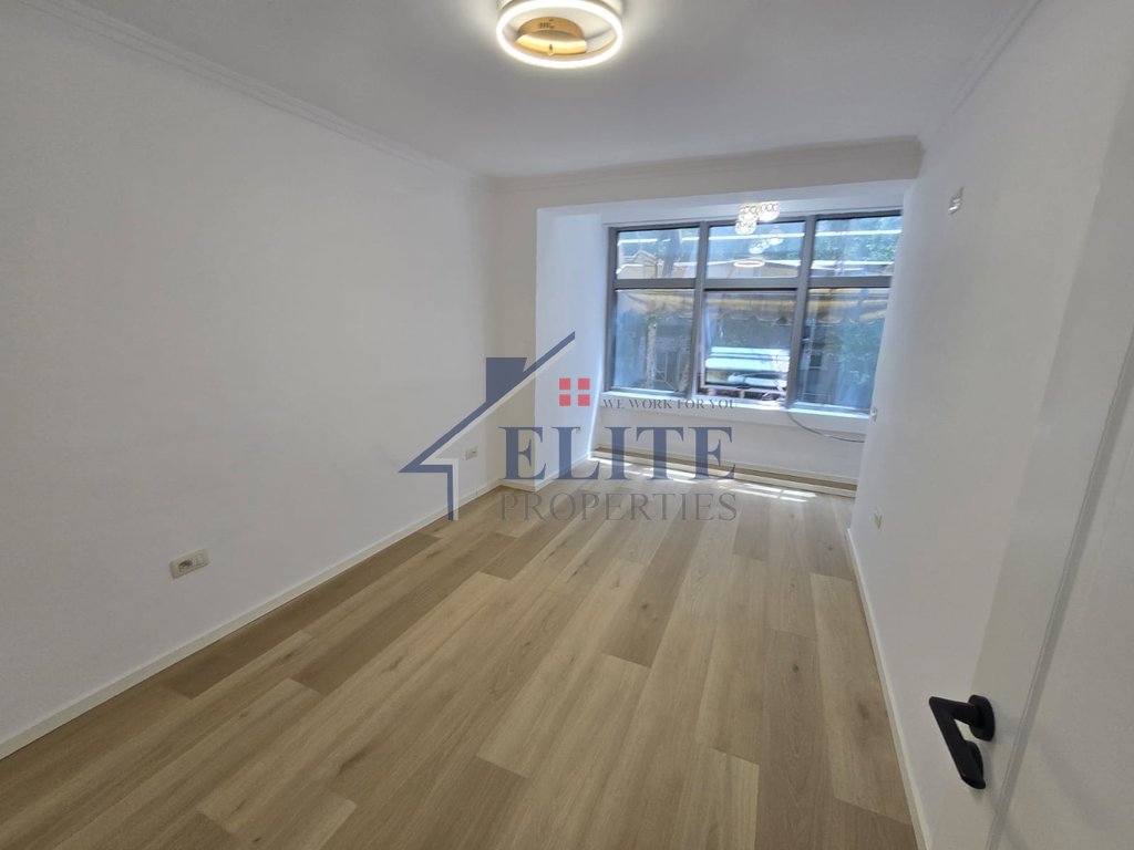 Rruga e kavajës, appartement 2+1 à vendre
