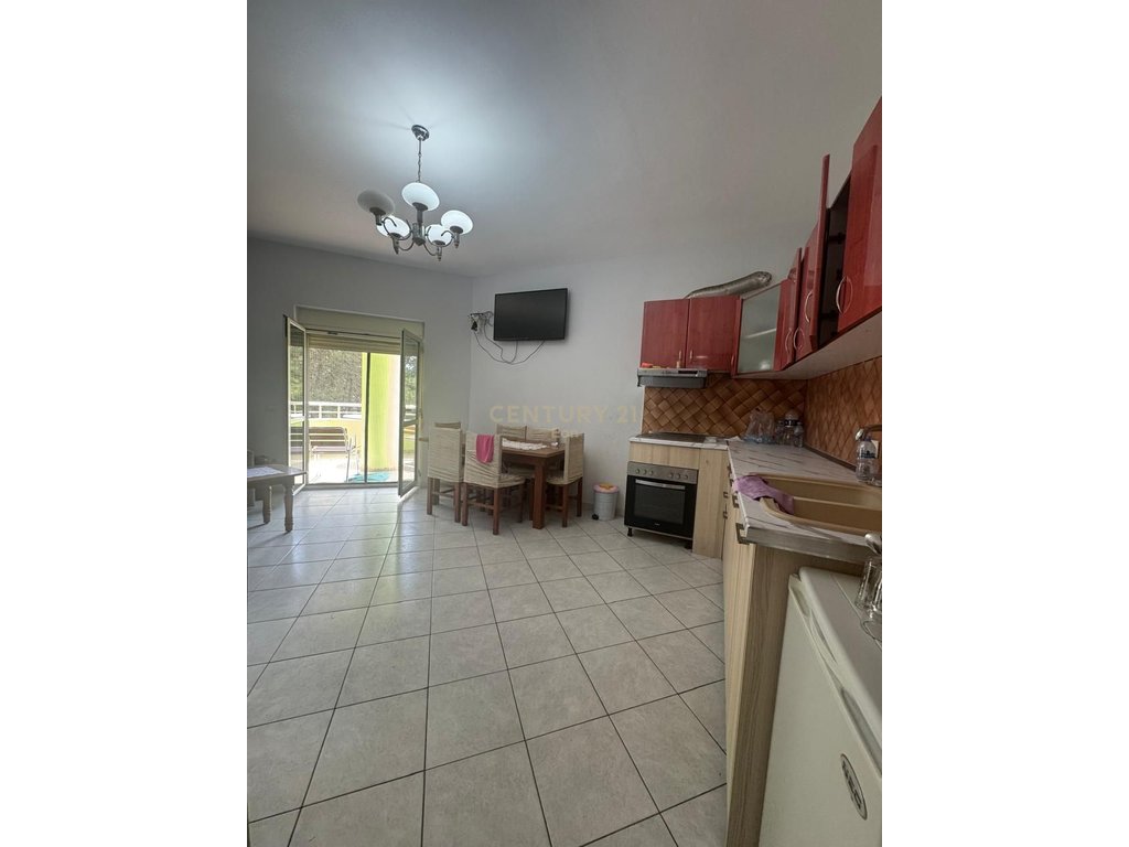 Apartamento 1+1 à venda em edifício novo em qerret!!