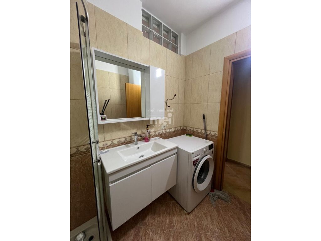 Apartment for sale 2+1+2 near the building!