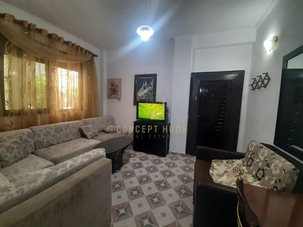 Apartamento en alquiler: Bulevardi ri