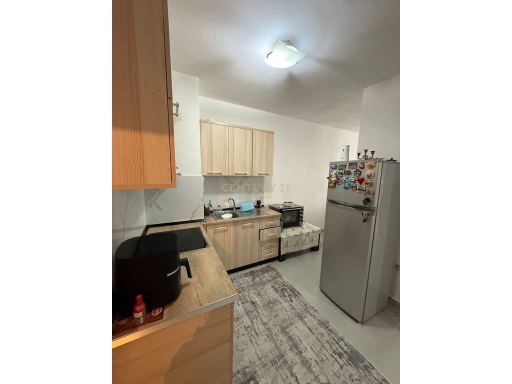 2+1 wohnung in rr.5 maji!