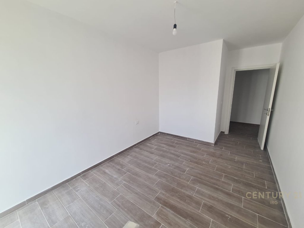 2+1 wohnung in rr.5 maji!