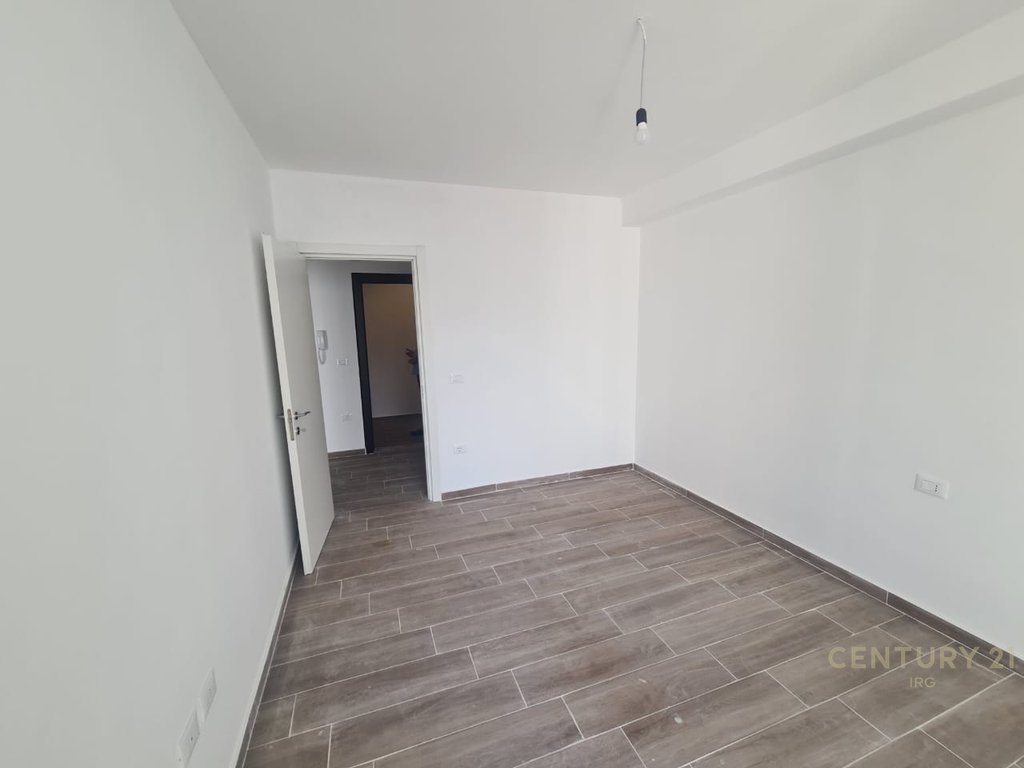 2+1 wohnung in rr.5 maji!