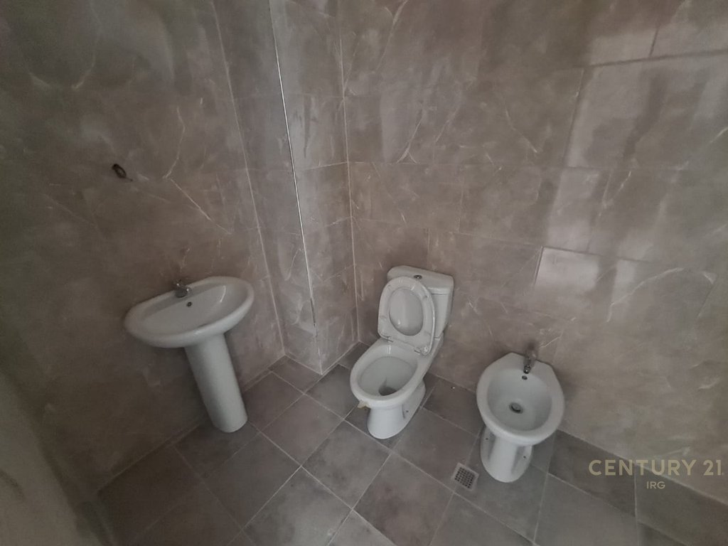 2+1 wohnung in rr.5 maji!