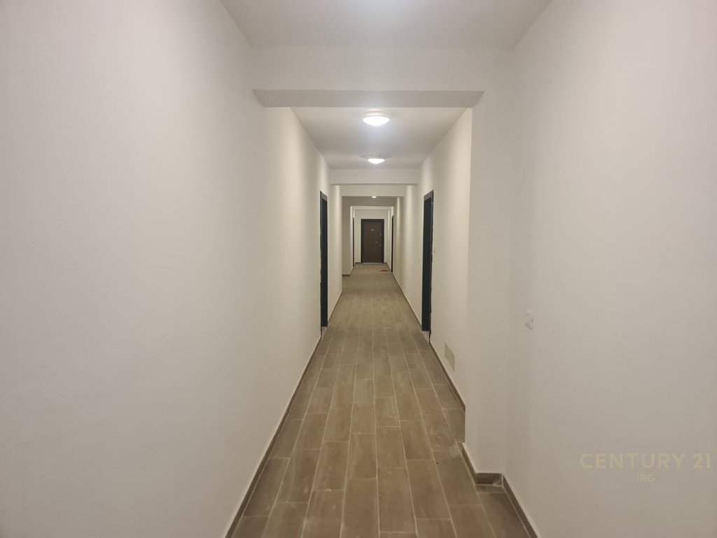 2+1 wohnung in rr.5 maji!