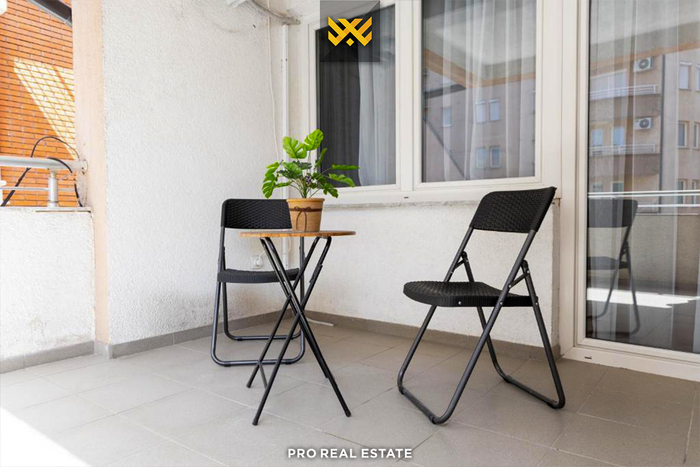 Shtëpi 360m² me #qira në qendër