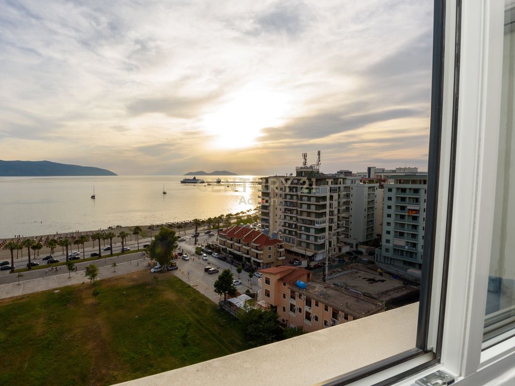 Apartamento 1+1 y 1 estudio en lungomare, Vlorë | 117 m²!