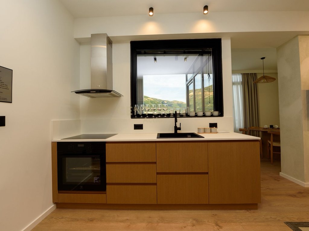 Apartamento 1+1 y 1 estudio en lungomare, Vlorë | 117 m²!