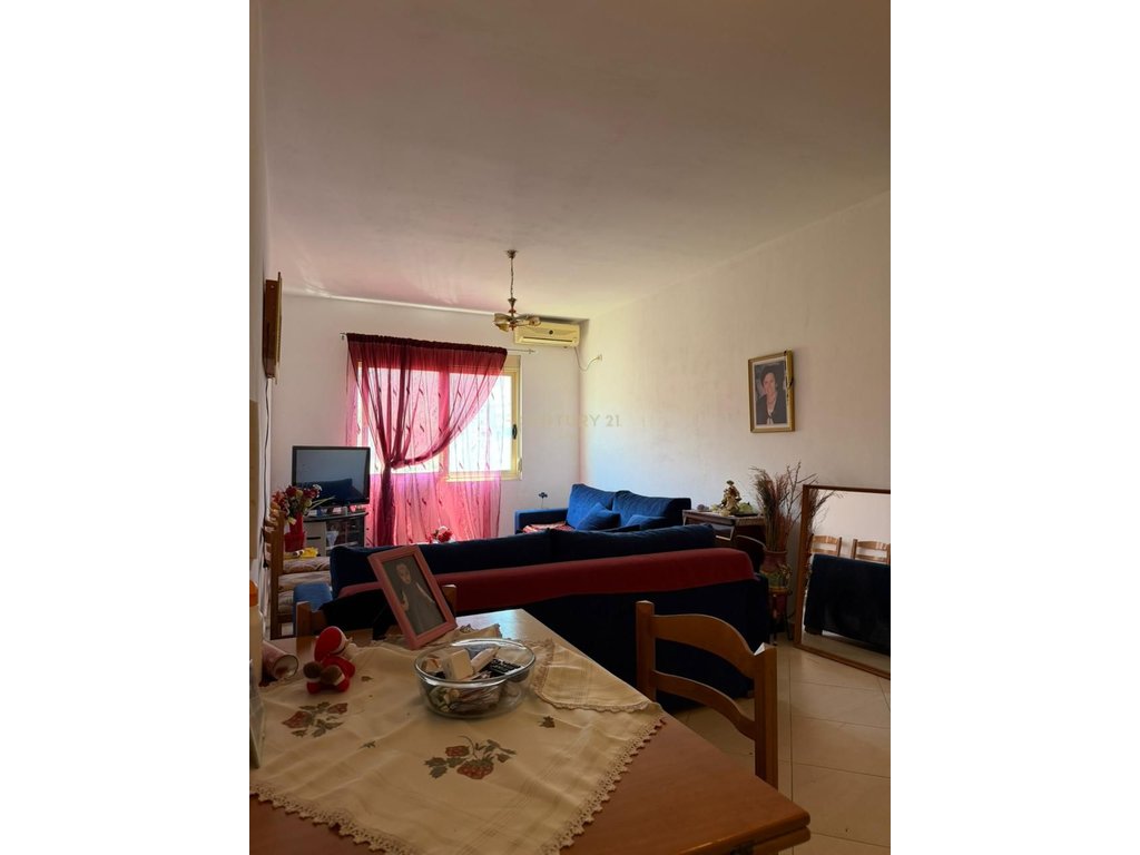 Apartamento 1+1 y 1 estudio en lungomare, Vlorë | 117 m²!