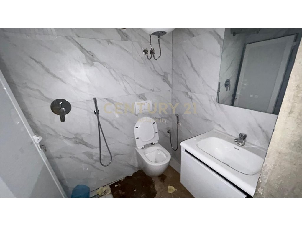 Duplex në shitje në plazh hekurudha, Durrës - 58,880€ | 36.8 m²