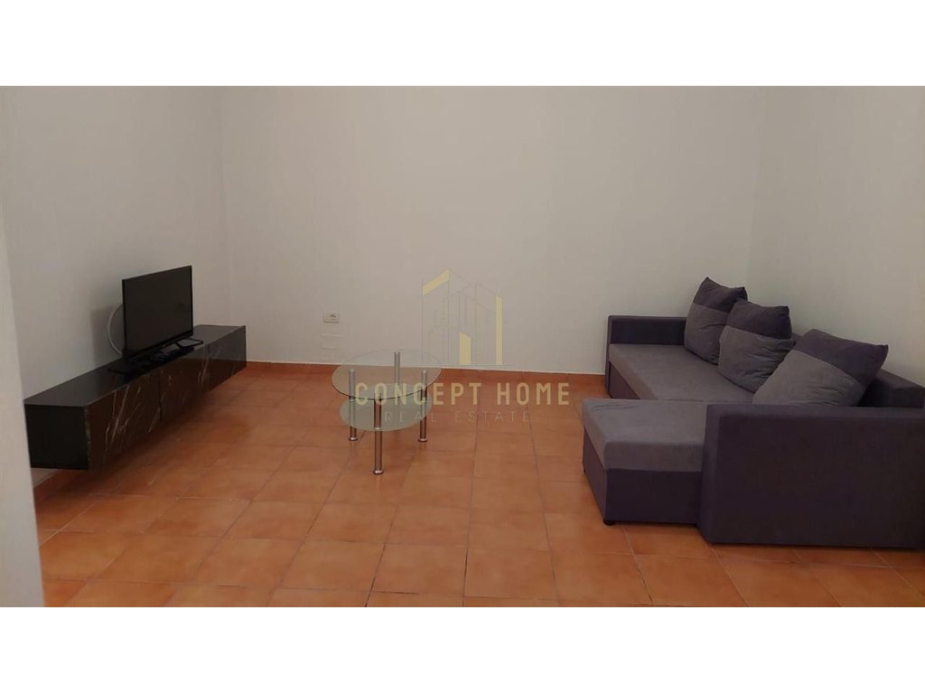 Jepet me qera apartment 2+1 ne Astir