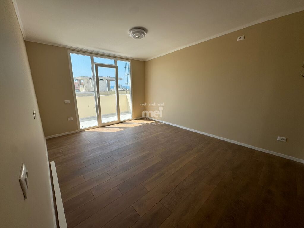 Apartamento 2+1 à venda na praia!