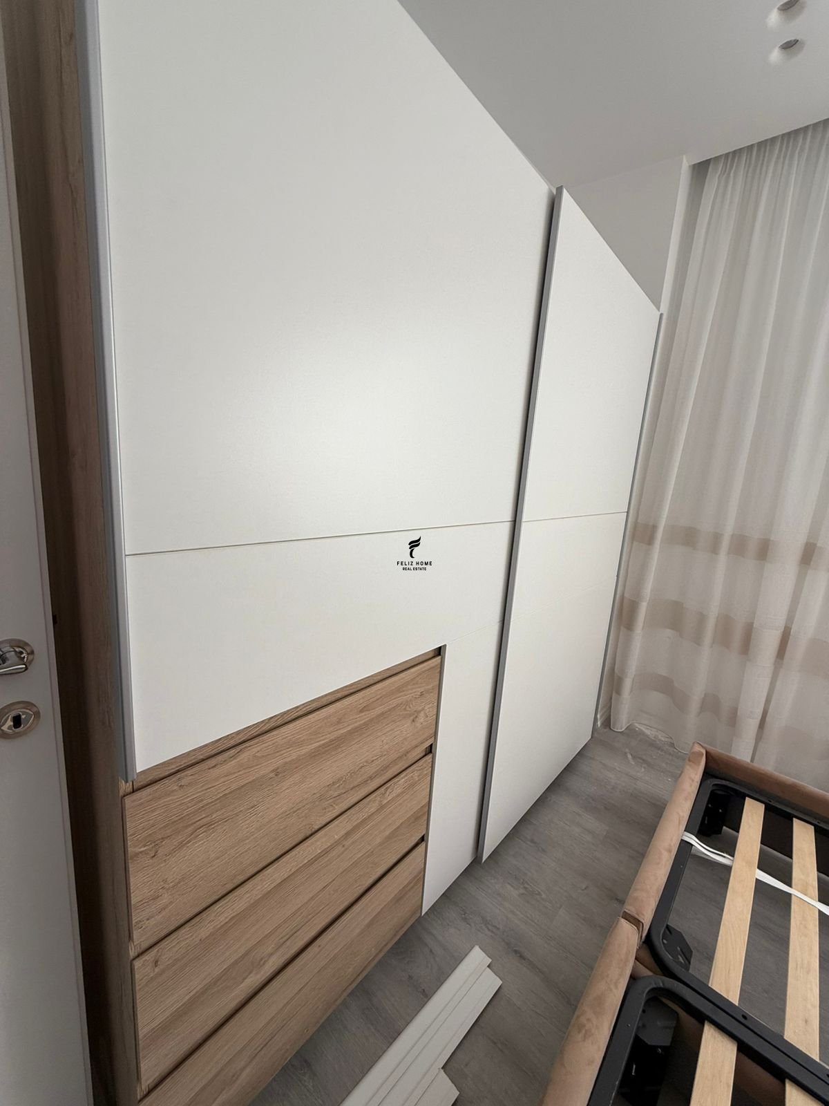 Apartament me qera 1+1 rruga siri kodra 60.000 leke (3)
