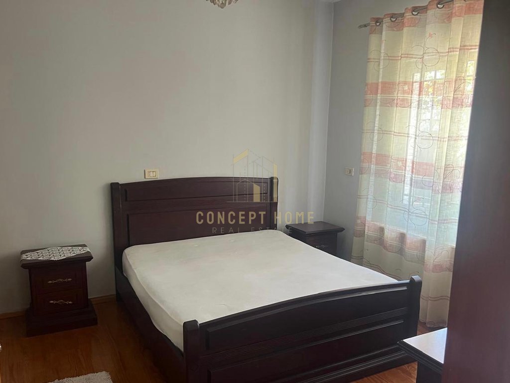 Jepet me qera apartament 1+1 ne laprake