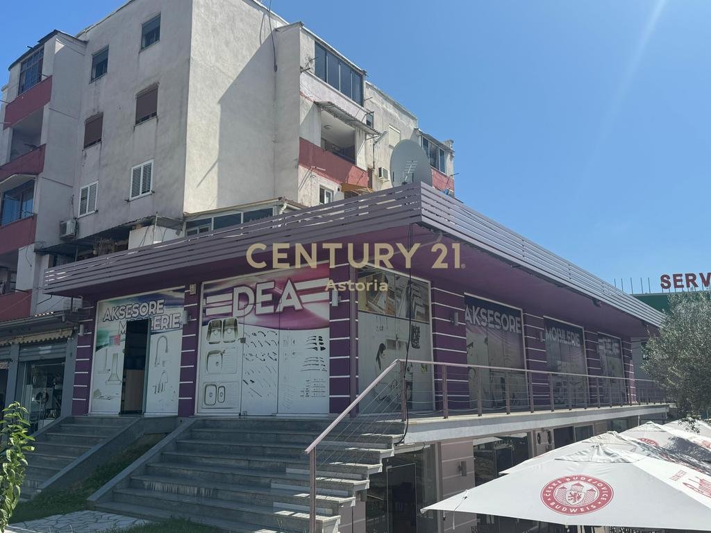 Commercial space for sale near Elbasan city stadium!