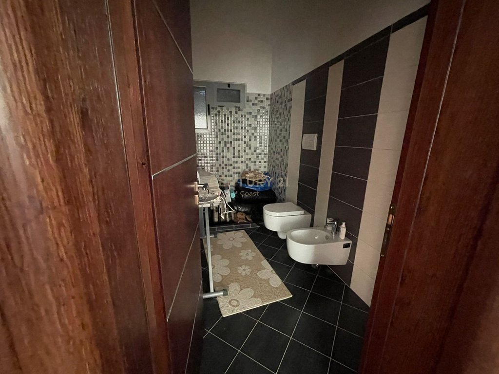 Casas en venta en el barrio 'Partizani' Vlorë!!