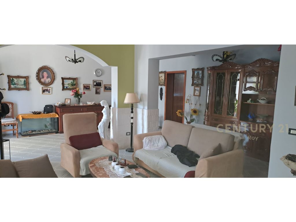 Casas en venta en el barrio 'Partizani' Vlorë!!