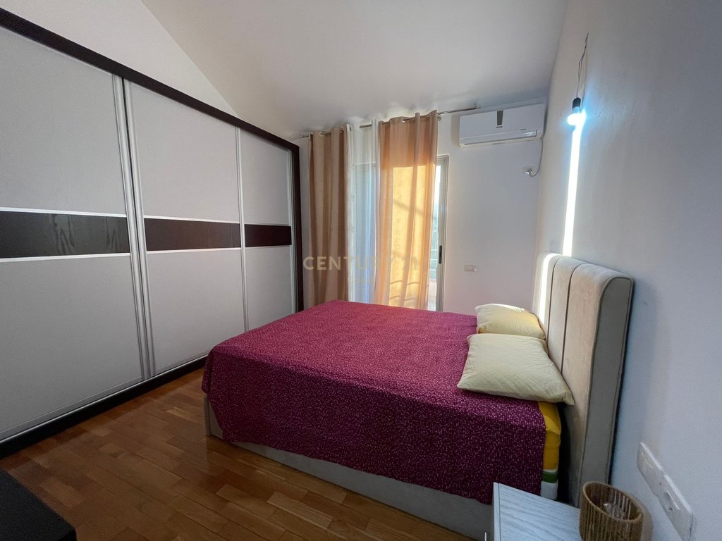 Casas en venta en el barrio 'Partizani' Vlorë!!