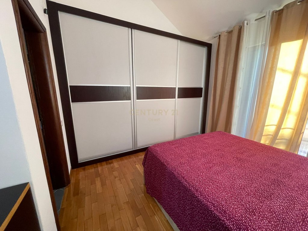 Casas en venta en el barrio 'Partizani' Vlorë!!