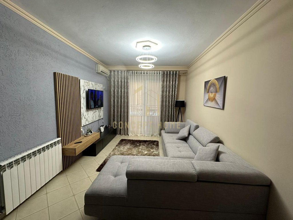 Appartement 2+1 à louer à Astir