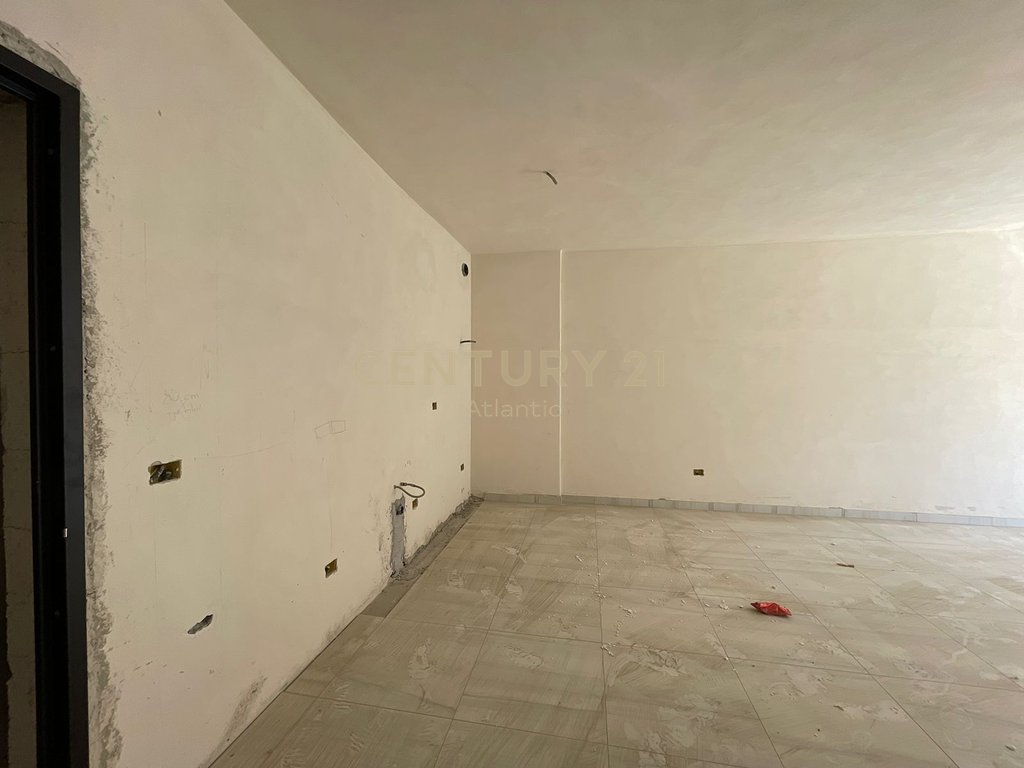 Piso 1+1+ plaza de aparcamiento en venta en la residencia eon golem! (3)