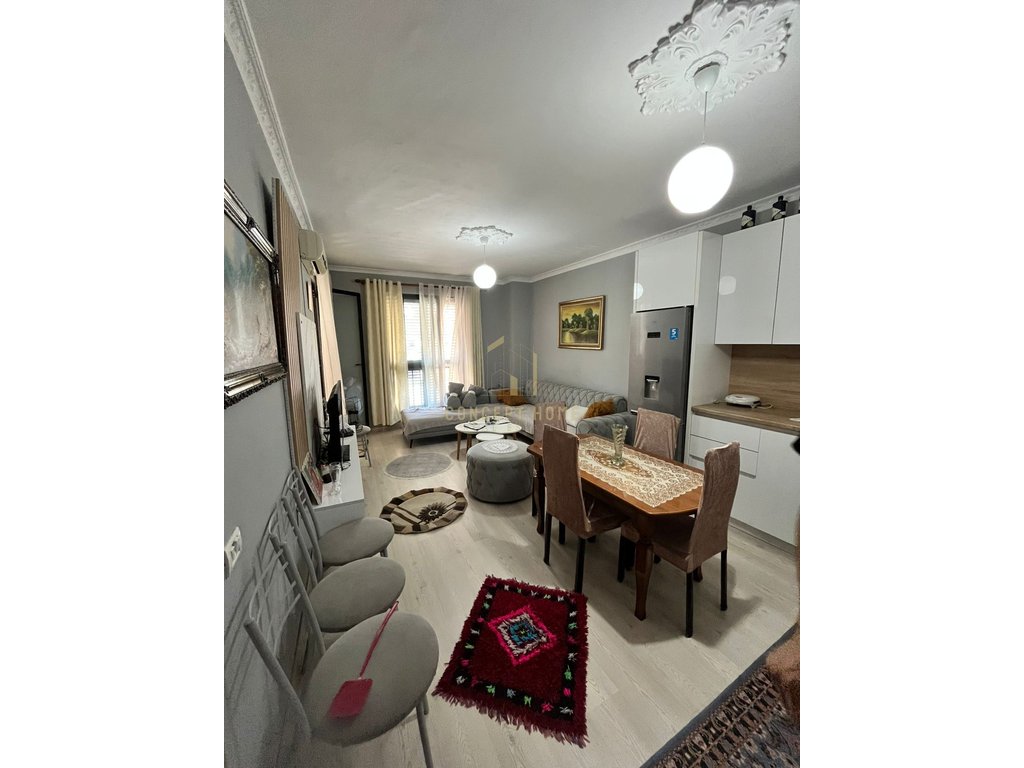 Apartamento 1+1 para alugar em Astir