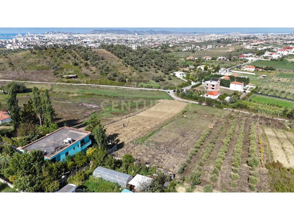 Grundstück zum verkauf in arapaj, Durrës - 22.000 € | 500 m²