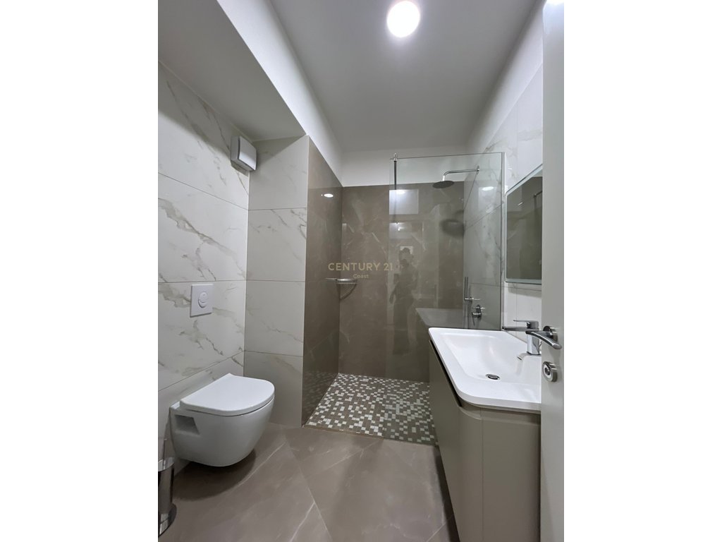 Appartamento di lusso 2+1+2 in affitto, vista completa mare, piano terra!