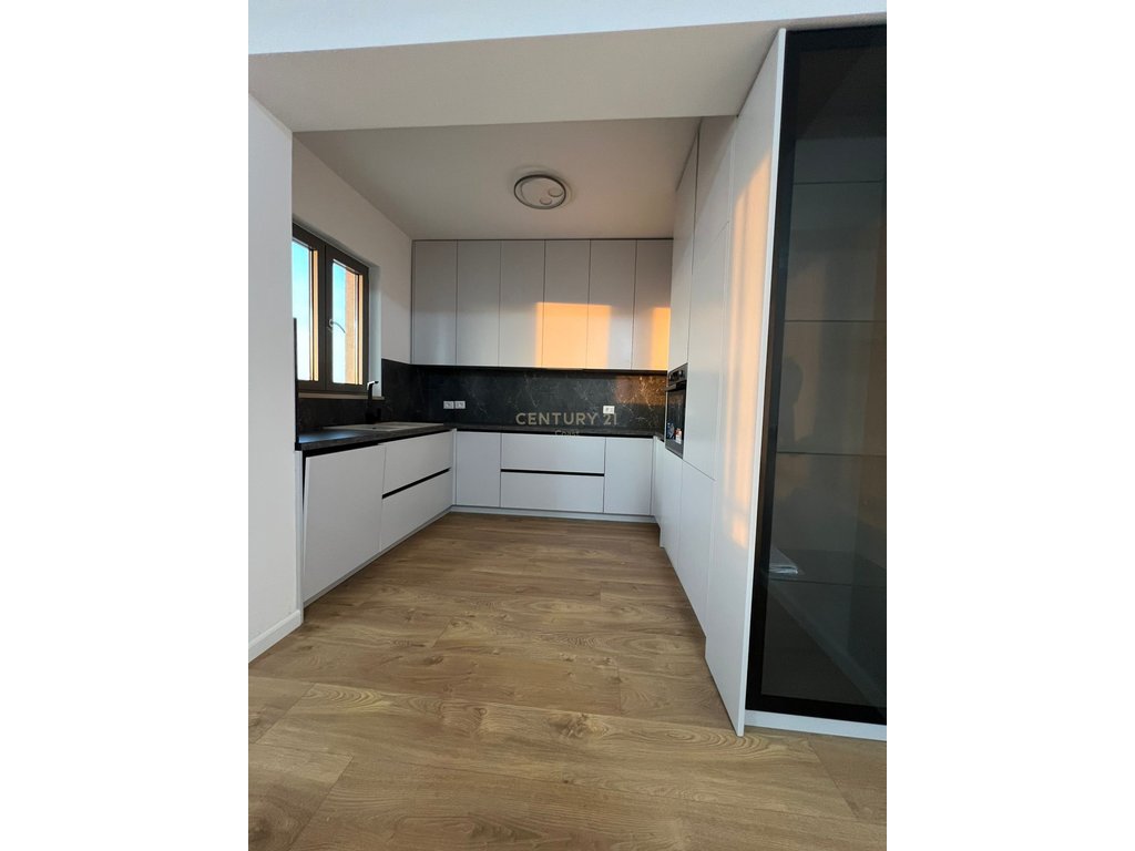 Appartamento di lusso 2+1+2 in affitto, vista completa mare, piano terra!