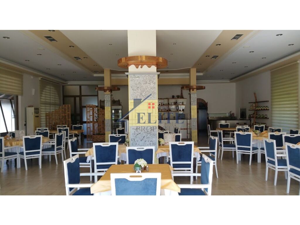 Vorë, locale commerciale in affitto