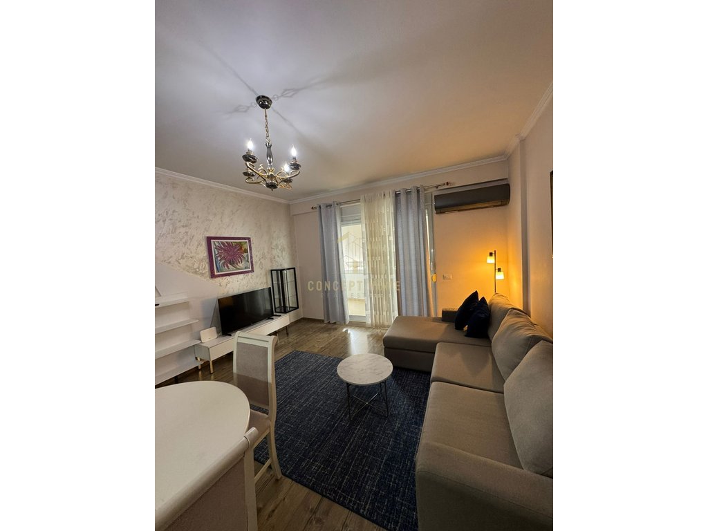 2+1 wohnung bei kontakt, 21-dhjetori