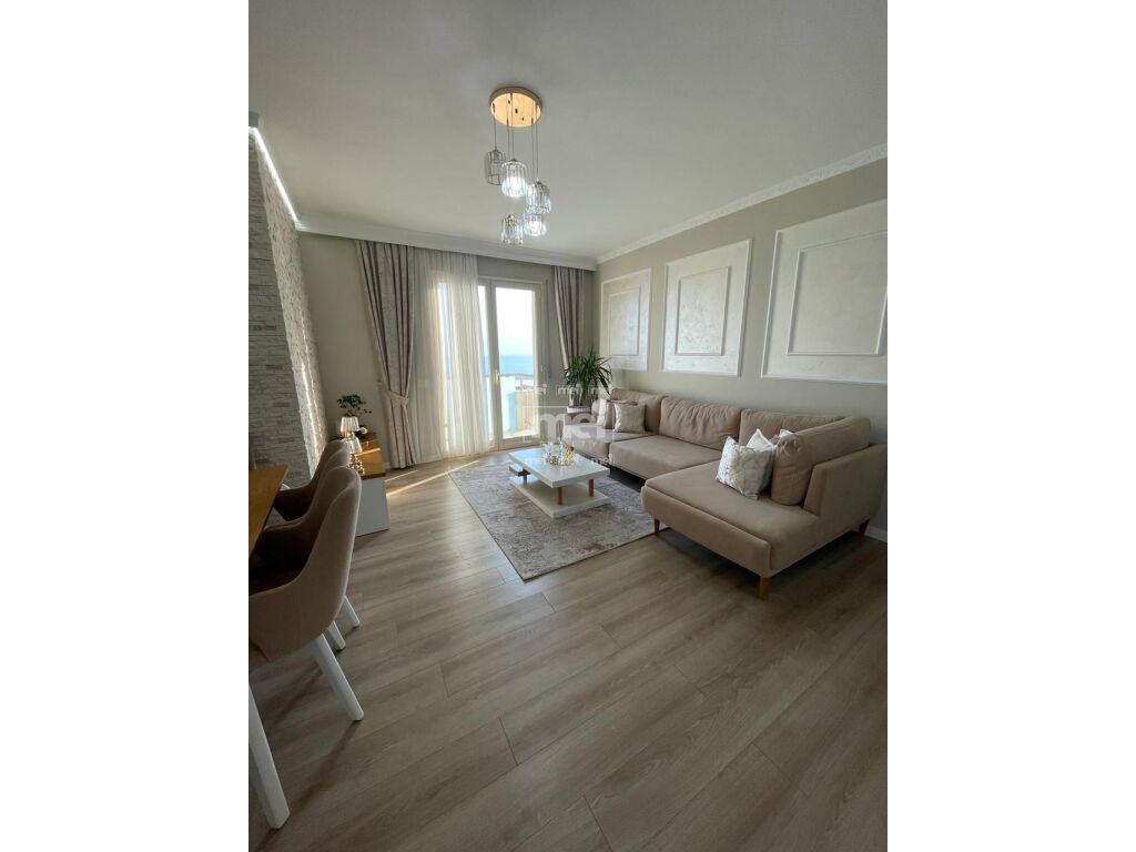 Apartamento 2+1+2 en alquiler en villa e zogut!