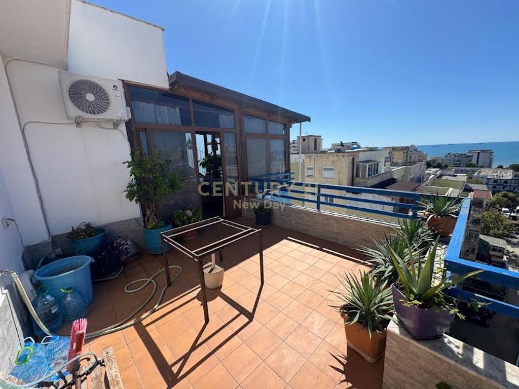 2+1+2+veranda in vendita