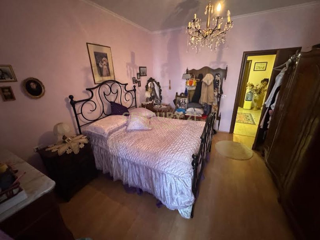 2+1+2+veranda in vendita
